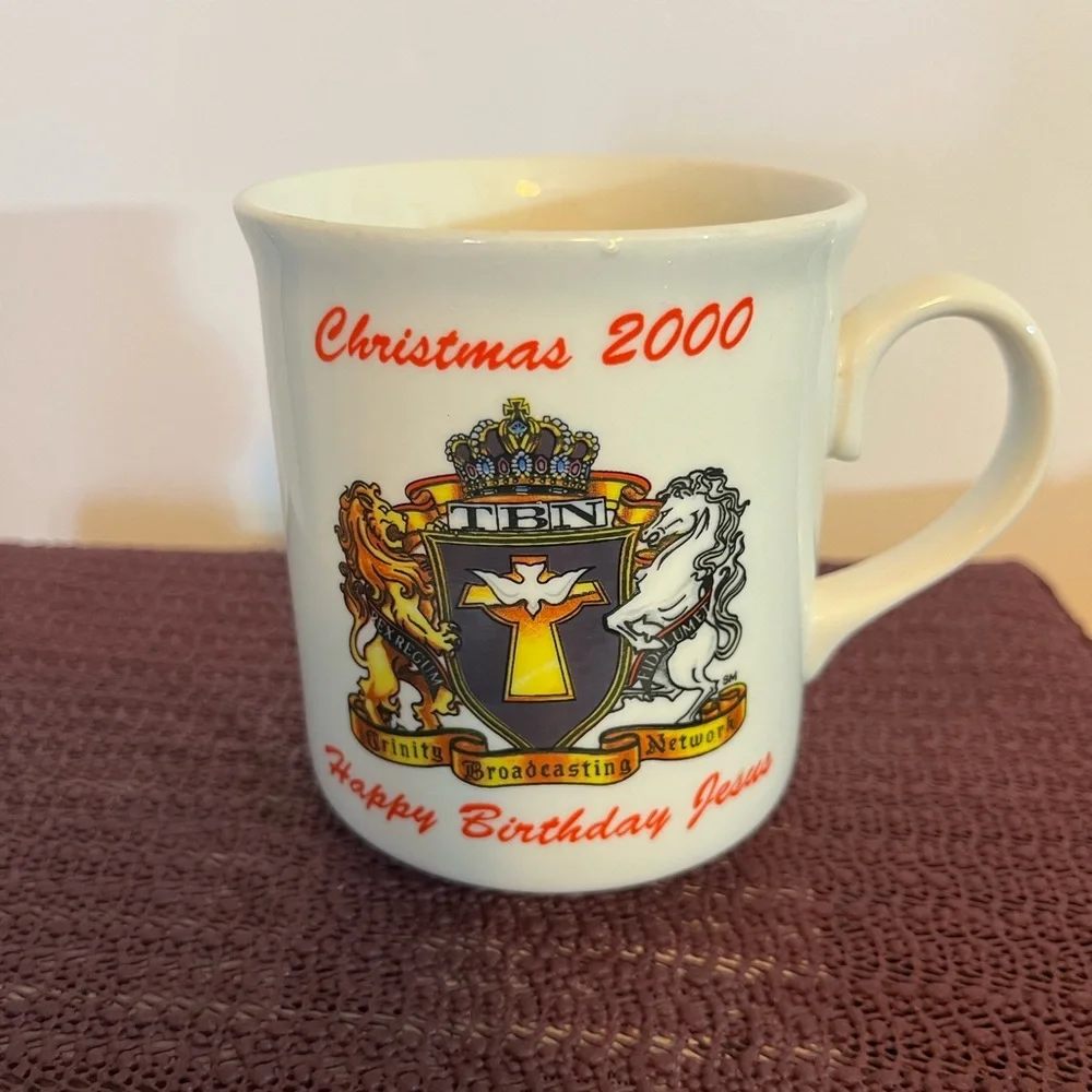 VINTAGE TRINITY BROADCASTING NETWORK (TBN) HAPPY BIRTHDAY JESUS MUG‎ PREOWNED